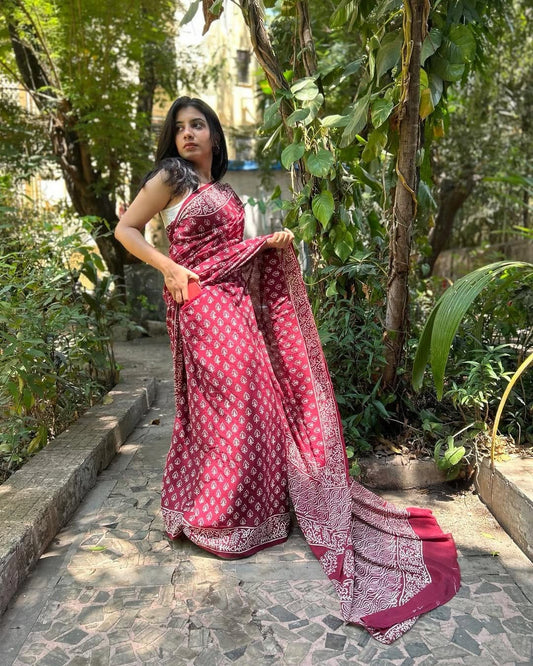 Soft Mul Mul Cotton Ready To Wear Saree – Pocketed Style for Everyday Grace
